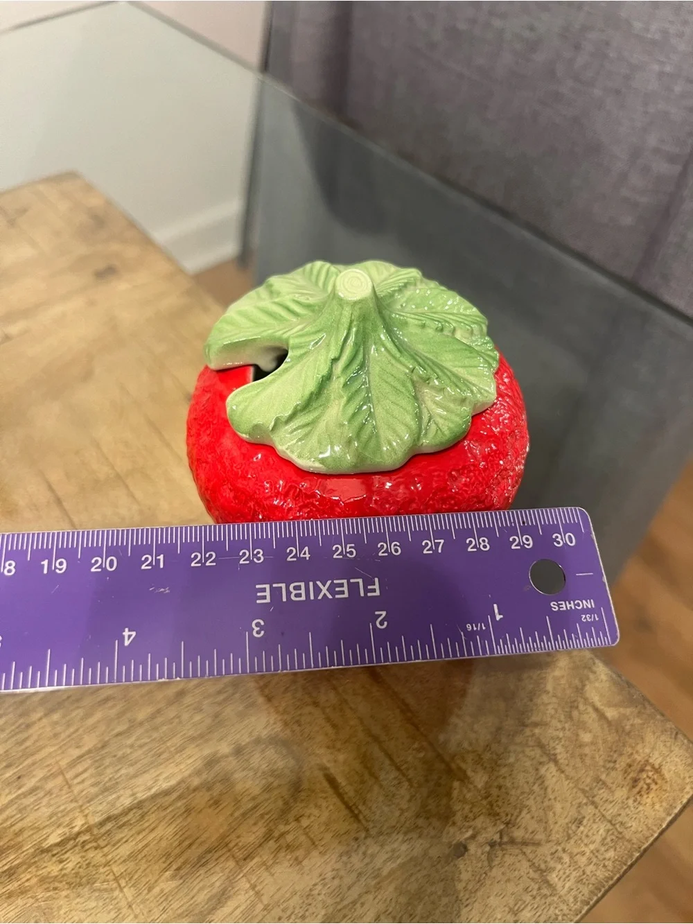 vintage ceramic strawberry jam/sugar jar Made in Italy